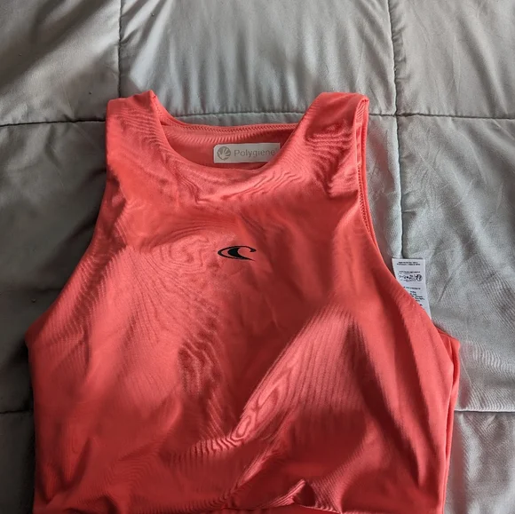 Active cropped top, Padded - Picture 2 of 3